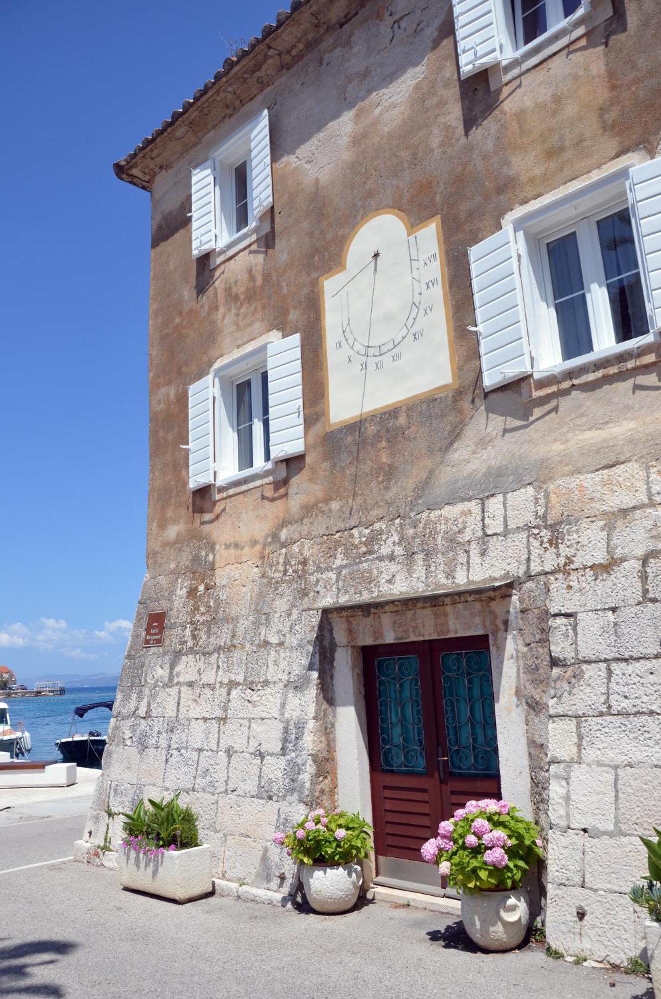 Castel Nonna Franka Appartement Sutivan Buitenkant foto